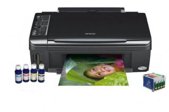 Изображение МФУ Epson Stylus TX210 с перезаправляемыми картриджами